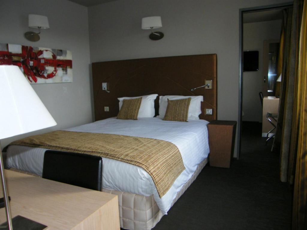Cit'Hotel Saint-Pierre Vire  Ngoại thất bức ảnh