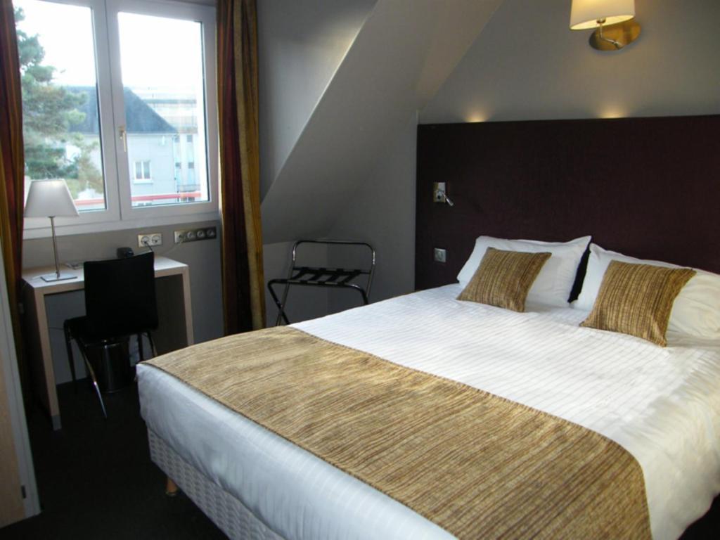 Cit'Hotel Saint-Pierre Vire  Ngoại thất bức ảnh