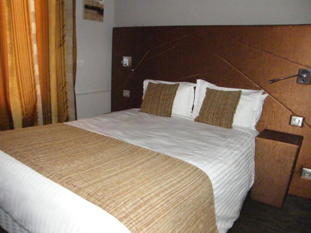 Cit'Hotel Saint-Pierre Vire  Ngoại thất bức ảnh